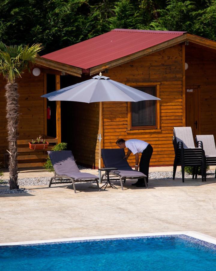 Hotel Divine Garden Ulcinj Exterior foto