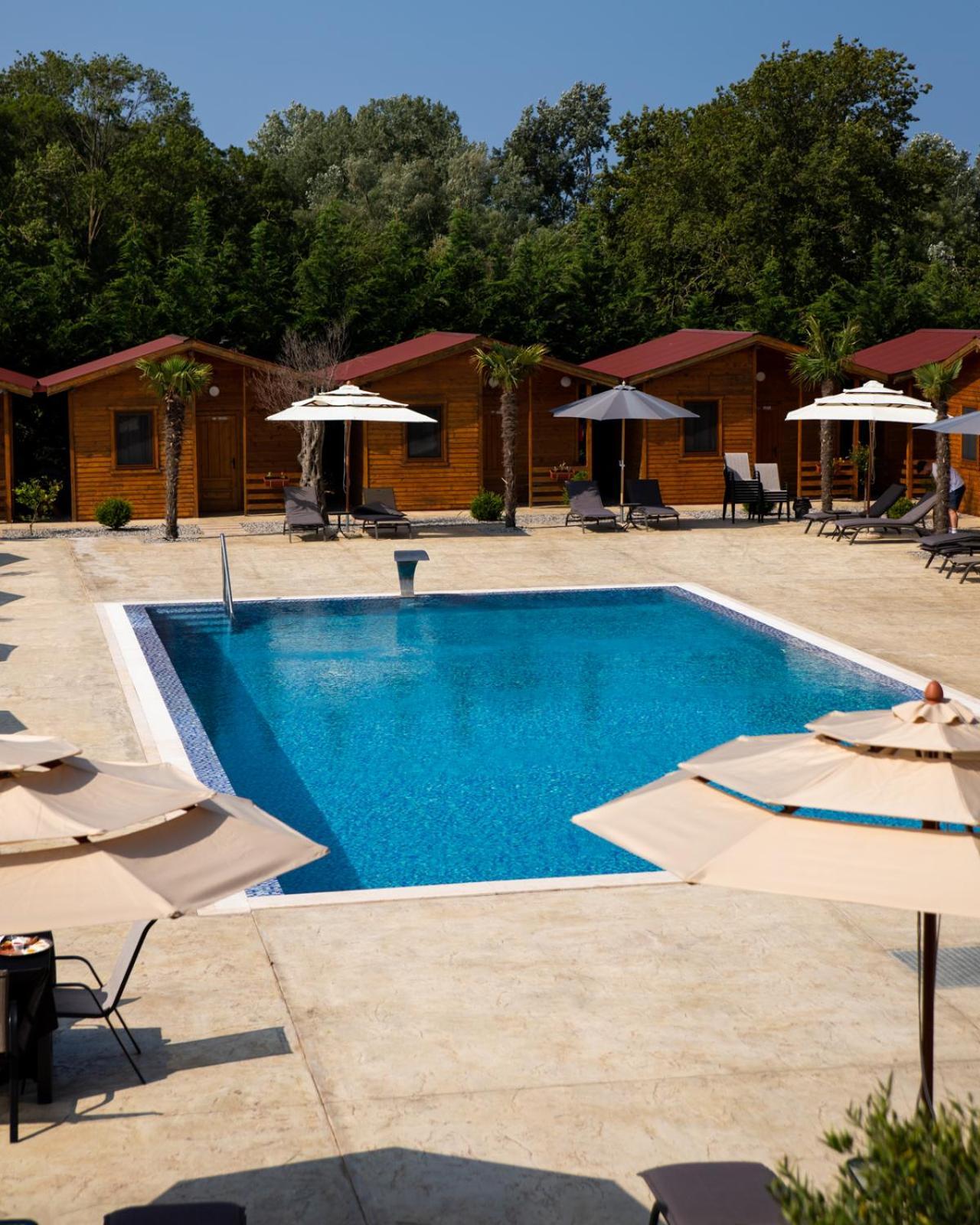 Hotel Divine Garden Ulcinj Exterior foto