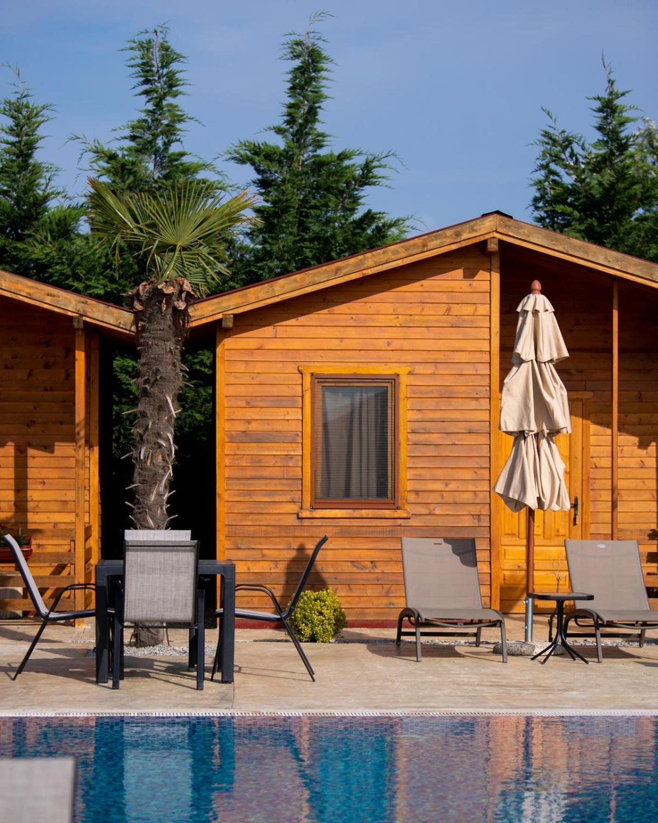 Hotel Divine Garden Ulcinj Exterior foto